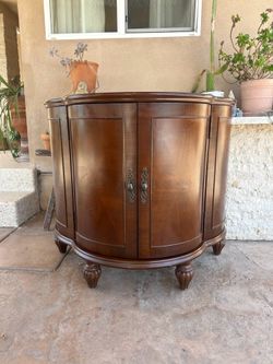 Bombay liquor cabinet