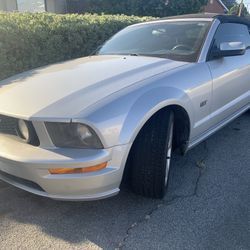 2005 Ford Mustang