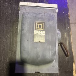 Square D HU362RB 60A 600V Rainproof 3r Safety Switch Untested As IS PARTS
