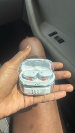 JBL WIRELESS BUDS
