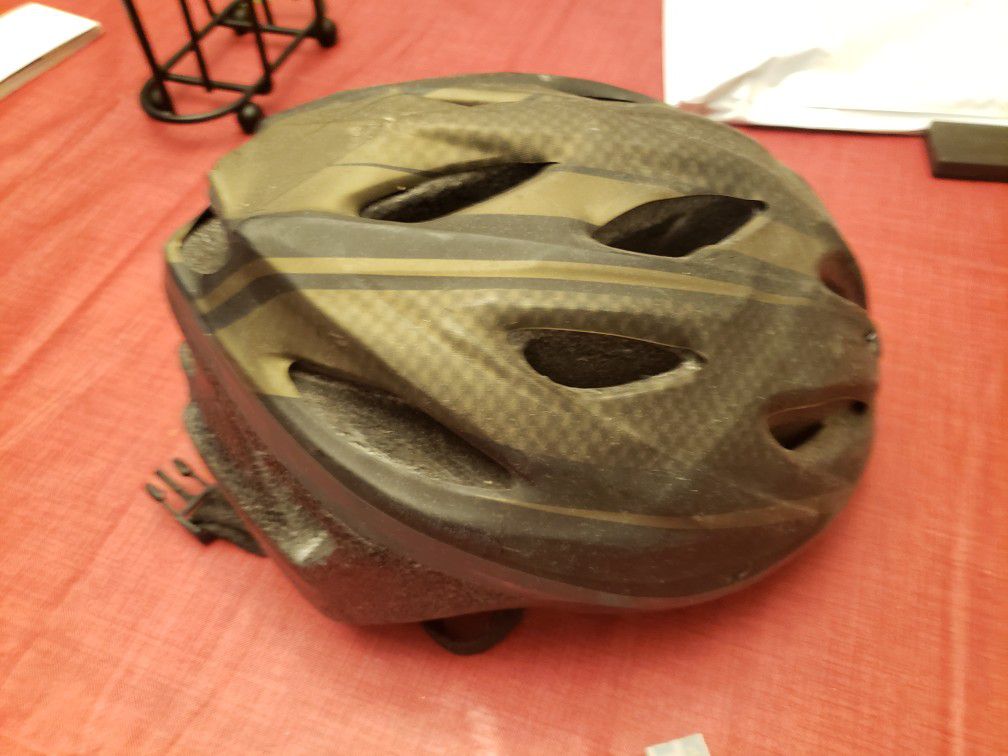 Adrenaline Bell bike helmet