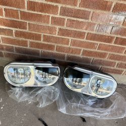 Oem  dodge Challenger Headlights 