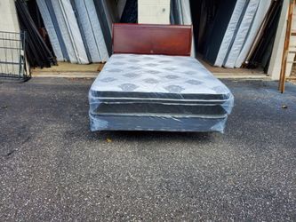 Queen bed pillow top se and frame /headboard