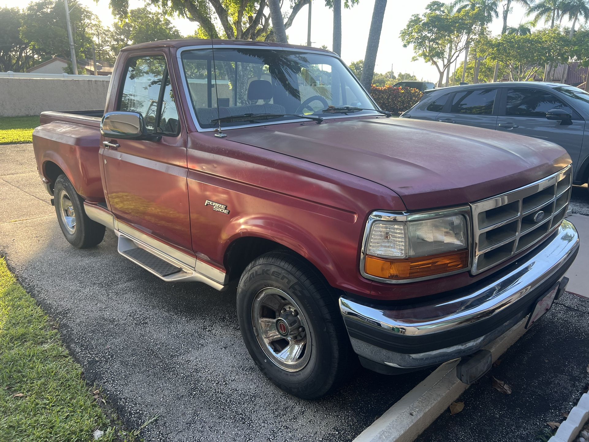 1992 Ford F150 Flare Side XLT