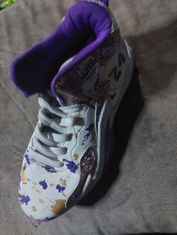 Men's shoes