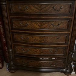 Dresser 5 Feet Tall