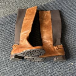 Stuart Weitzman Designer Brown Boot Size 6.5