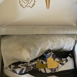 Nike Kobe 8 Protro Mambacita 