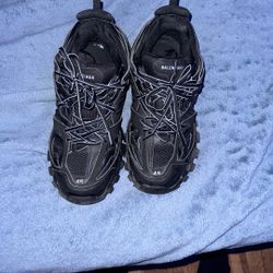 balenciaga tracks 