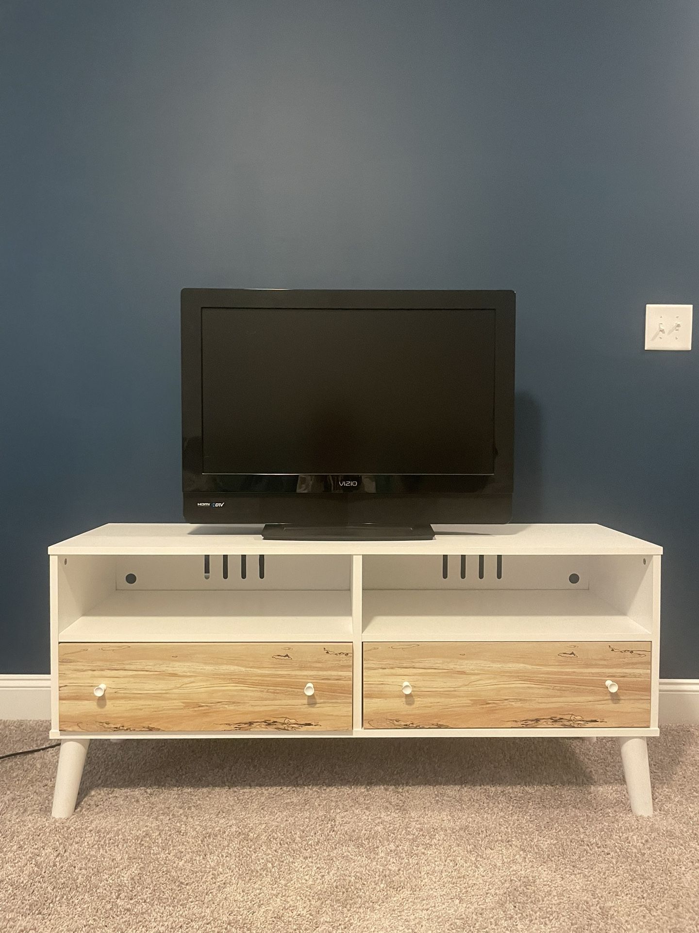 Model Display Tv Stand