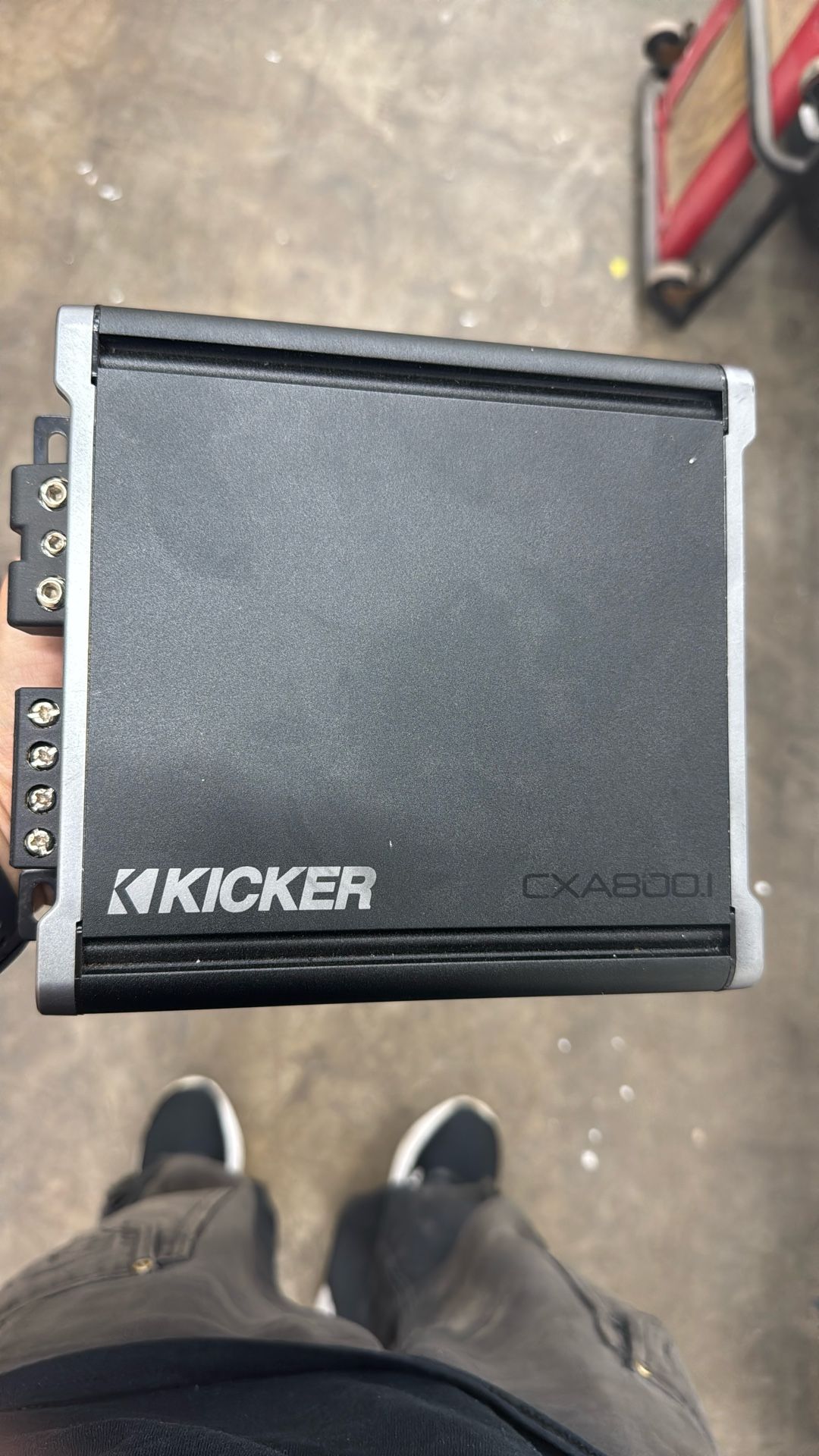 Kicker Amp
