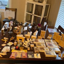 LOTS OF MINIATURE FURNITURE 