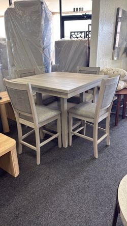 Counter Height Dining Table Set with 4 Chairs