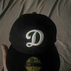 Black New Era Dodgers (D) Hat 7 1/2