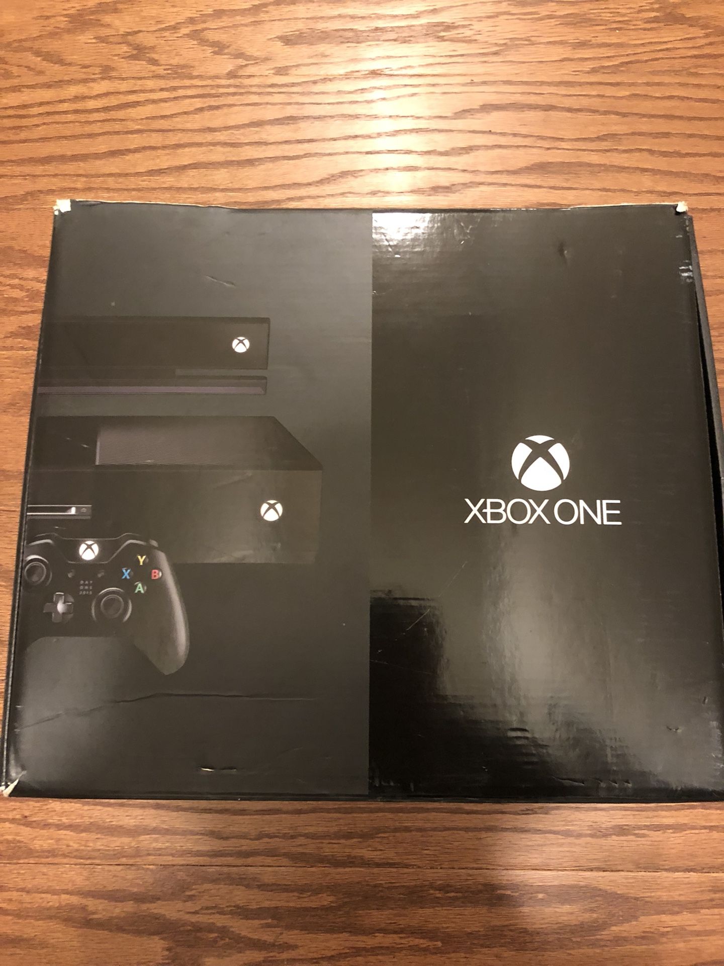 XBOX ONE with 2 controllers 2 games, Kinect, and Headset NO TRADE