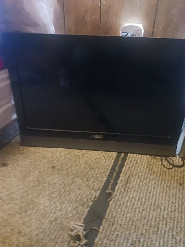 vizio 32inch smart t.v