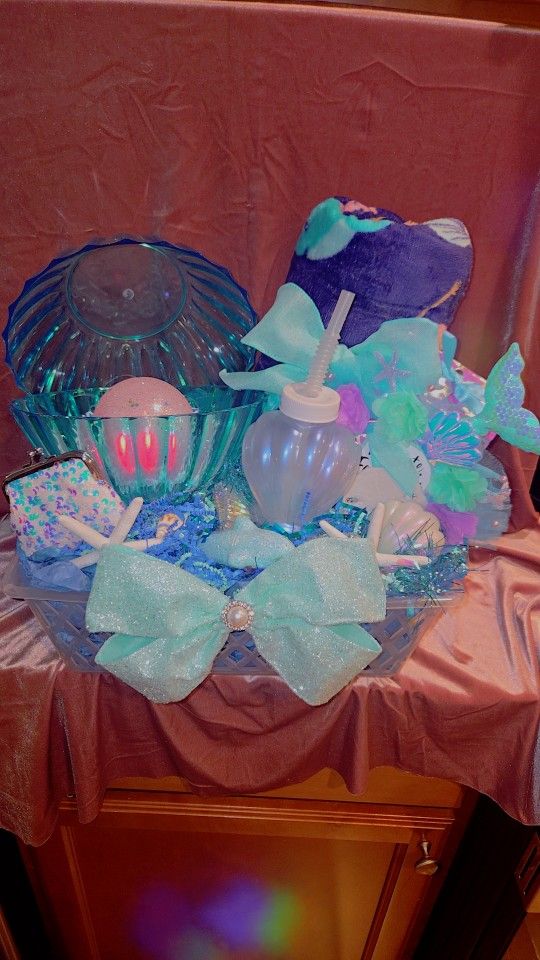 Mermaid Gift Basket 