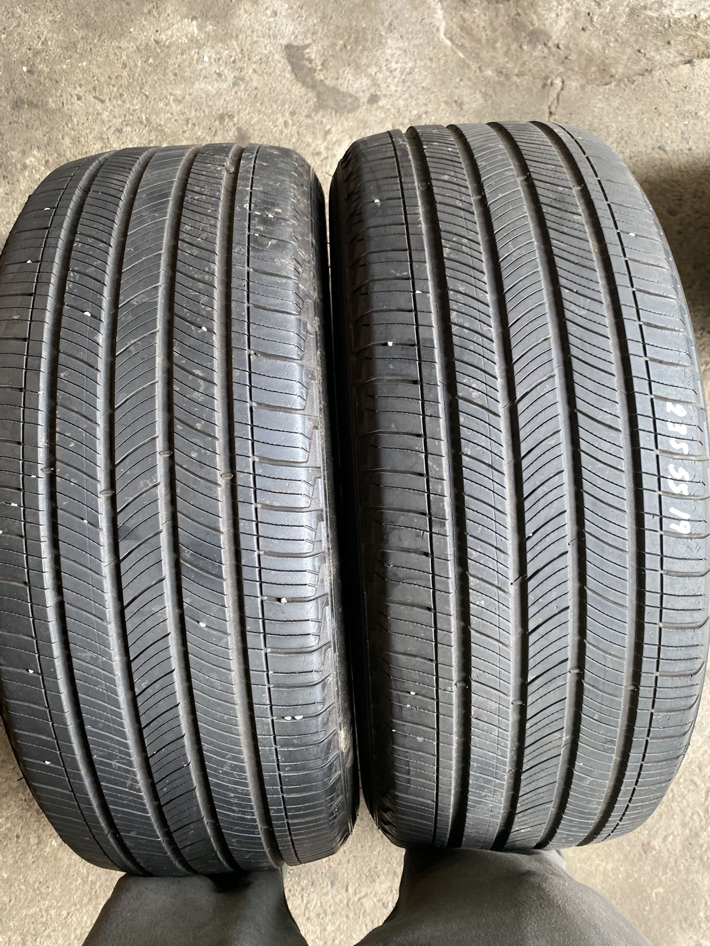 Pair Tires 235 55 19