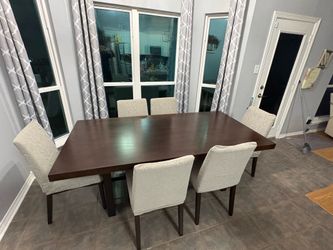 NEW!! Dining Table