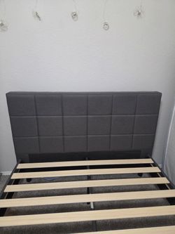 Zinus queen size bed frame with headrest