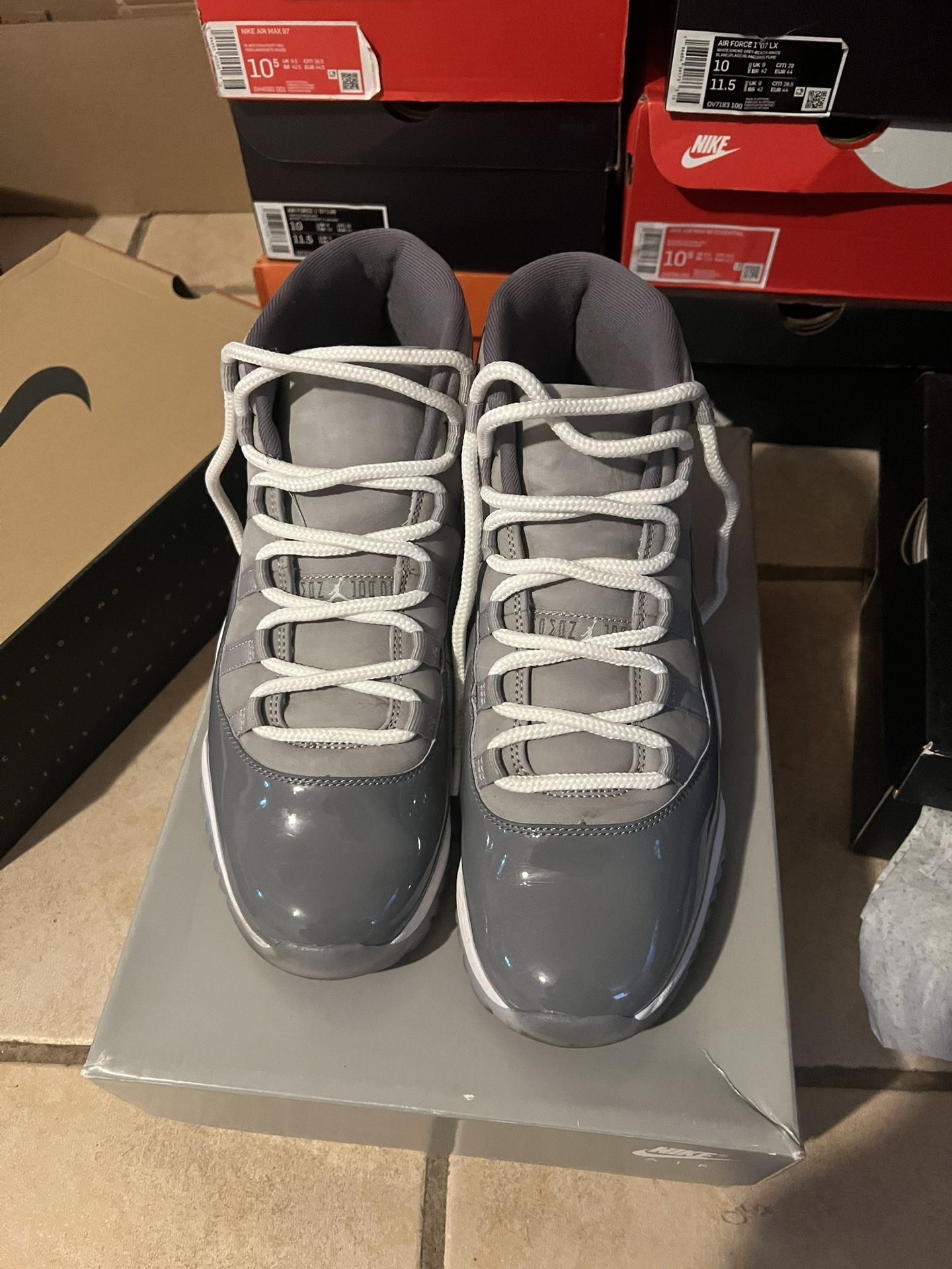 Cool Grey 11's Sz 10.5 9/10 Cond