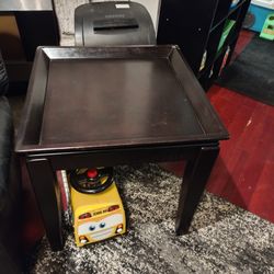 End table