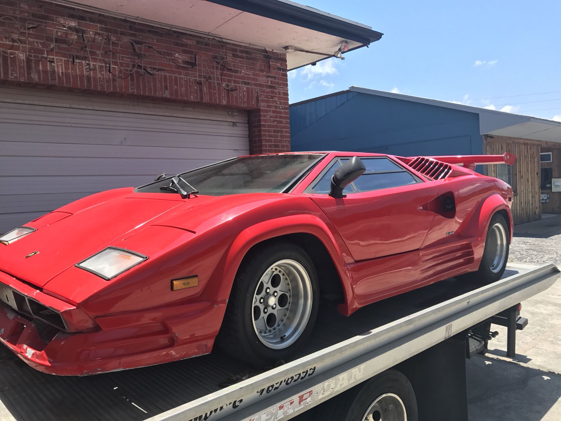 1989 Lamborghini Countach for sale! Replica