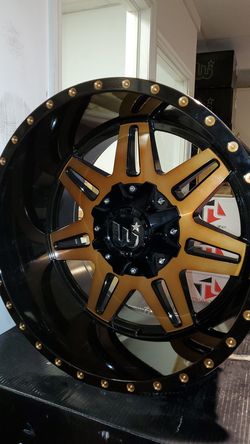 20x12 5 lug universal