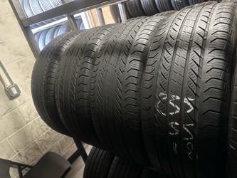 SET OF TIRE 235 55 18 CONTINENTAL 85% LIFE