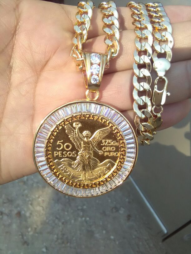 14k Gold filled Cuban link chain with Medallion