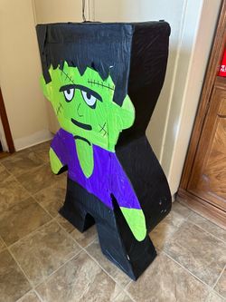 HALLOWEEN PIÑATA