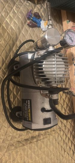 Central Pneumatic Mini Air Compressor