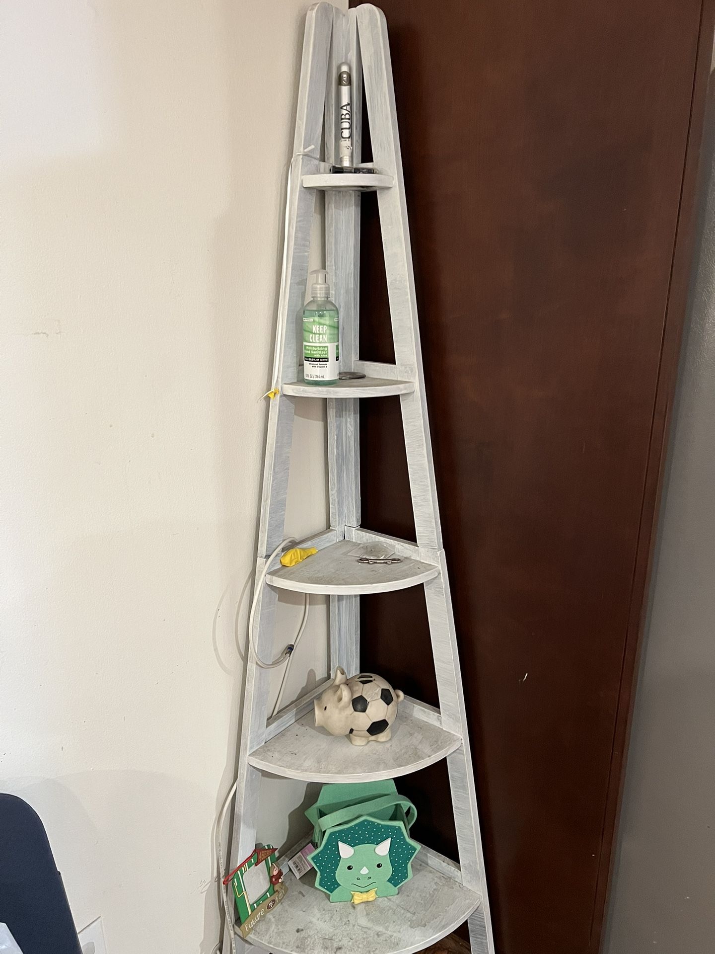 Corner Shelf