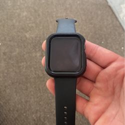 Series 5 Apple Watch 44 mm