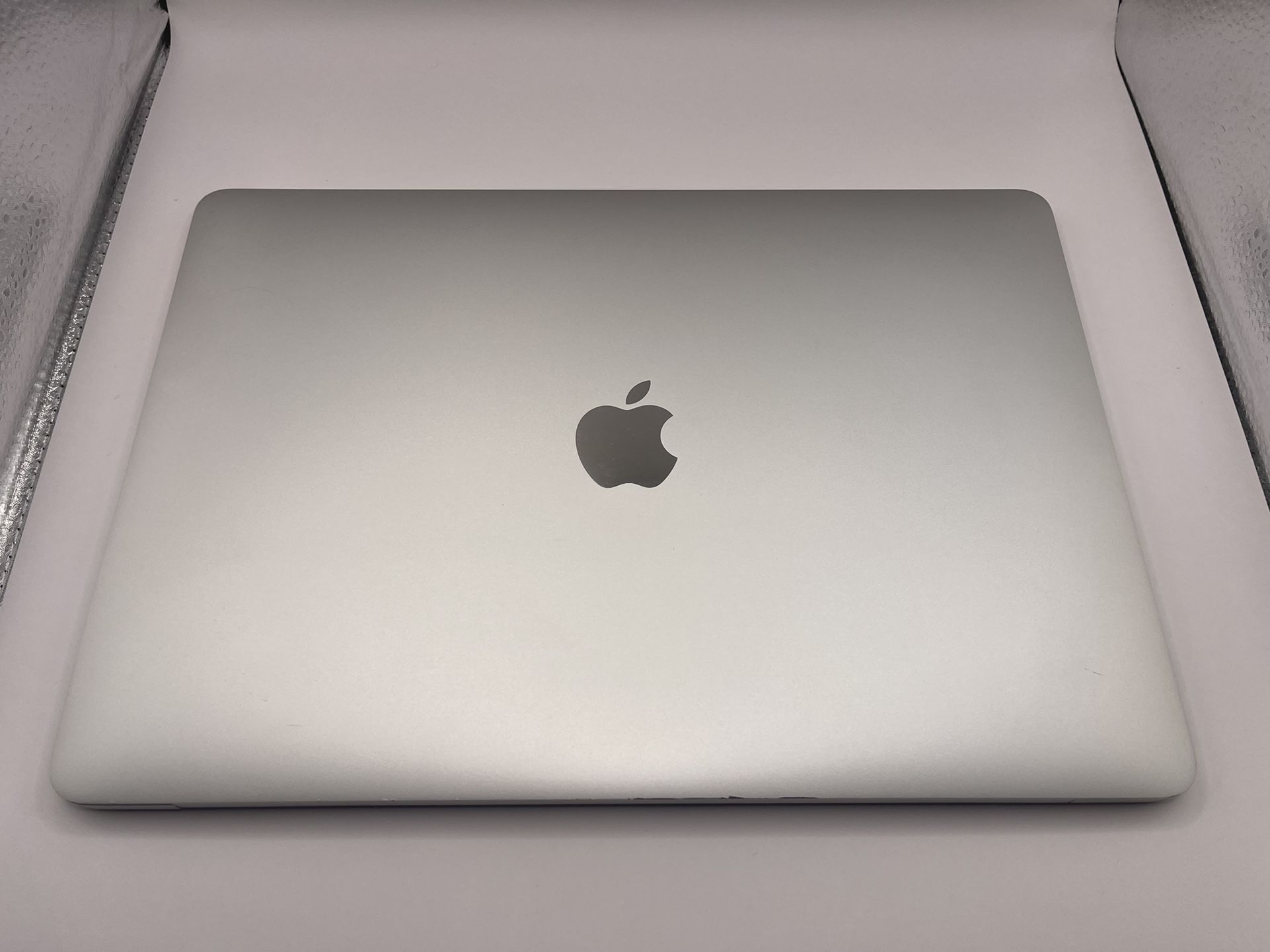 MacBook Pro 13” 2016 A1708 i5 8GB 256GB Silver