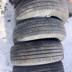 225-60-17 Set Of Tires 