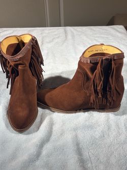 Authentic Lucchese "Martina" Suede Fringe Wedge Booties (Size 9 1/2 B) - Excellent Condition!