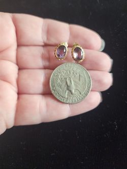 Vintage 14K Yellow Gold Amethyst Stud Earrings (A122)