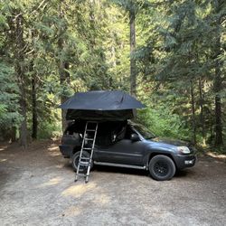 Thule Rooftop tent