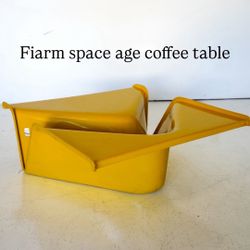 Fiarm Space Age Fiberglass Coffee Table