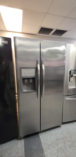 Frigidaire Side‑by‑Side Fridge – Stainless, Ice/Water Dispenser
