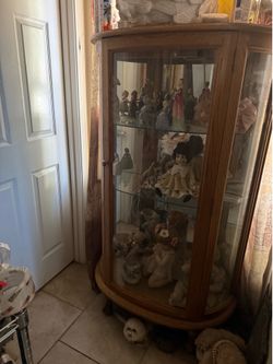 6 ft curio cabinet