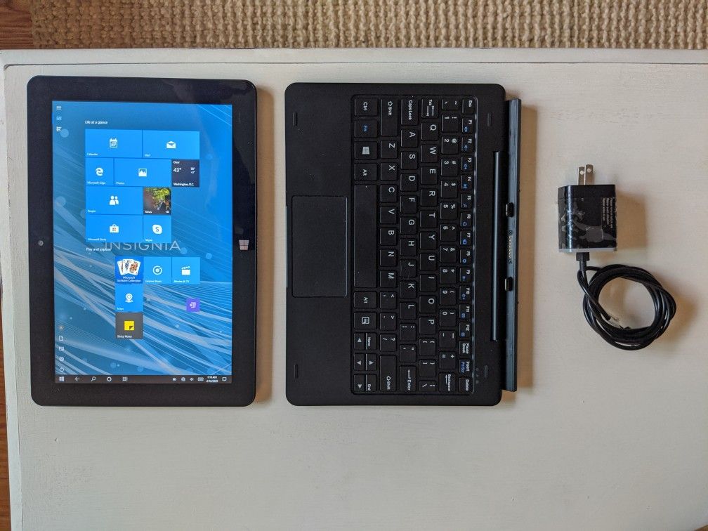 Insignia Flex Chromebook / Tablet 10inch