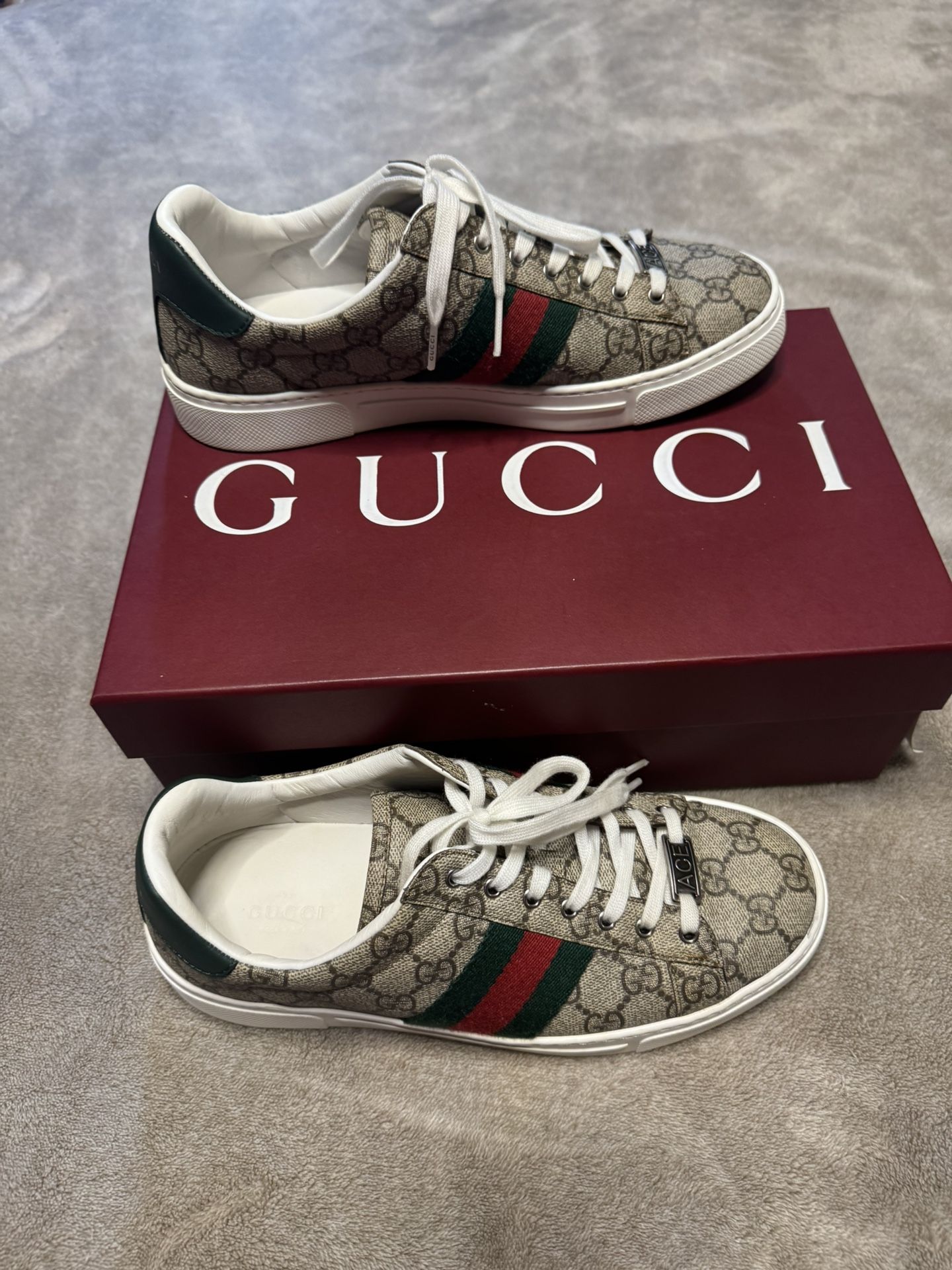 Authentic women’s Gucci Ace sneakers size 38