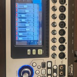 Qsc Touchmix 8
