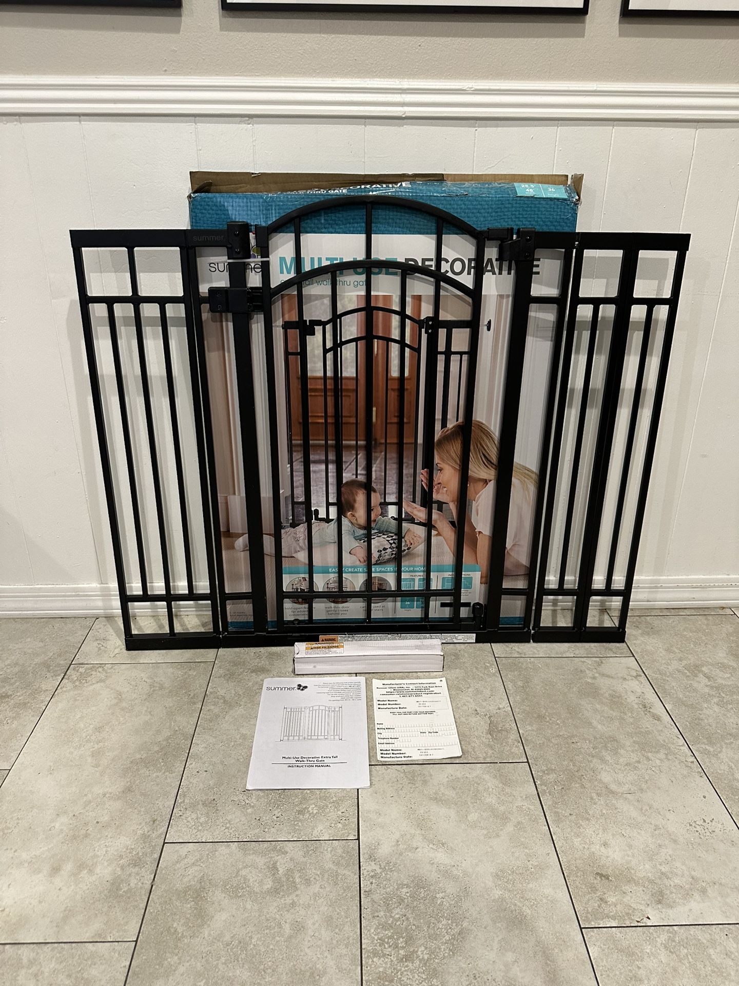 Extra Tall & Wide Pet Gate / Baby Gate - Fits Openings 28.5” - 48”