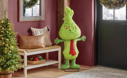 Grinch 4ft Animated Christmas Decoration 