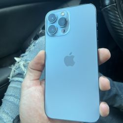 iPhone 13 Pro Max Unlocked
