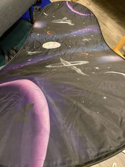 Planet 🌟 🌎 💫 bed canopy 🛏
