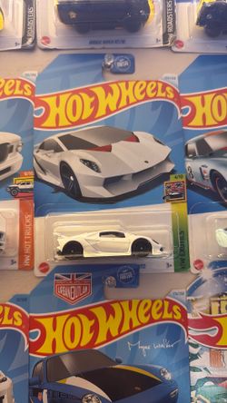 2024 Hot Wheels Lamborghini Sesto Elemento 204/250 Hw Exotics 4/10 White